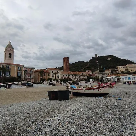 Tra Le Torri *